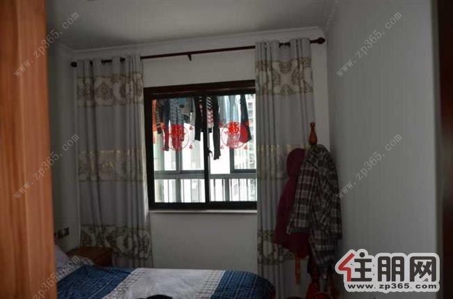 家具家电齐全复式楼中楼采光通风好交通