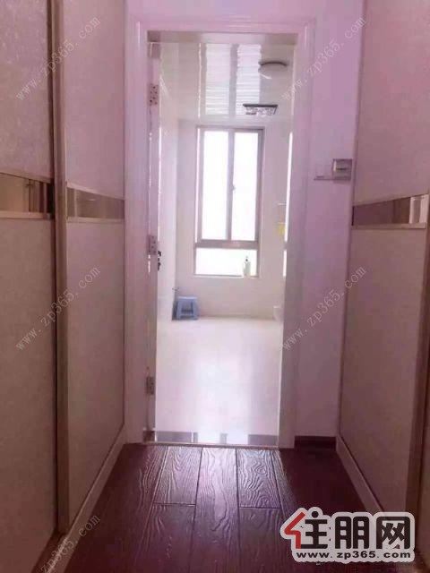 东盟商务区民族影城后面豪华欧式装修!