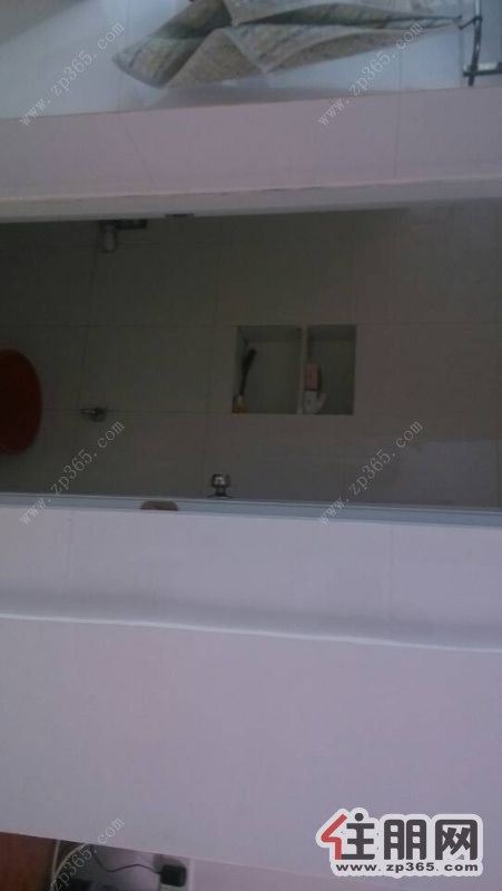 1房1厅家具配齐可拎包入住