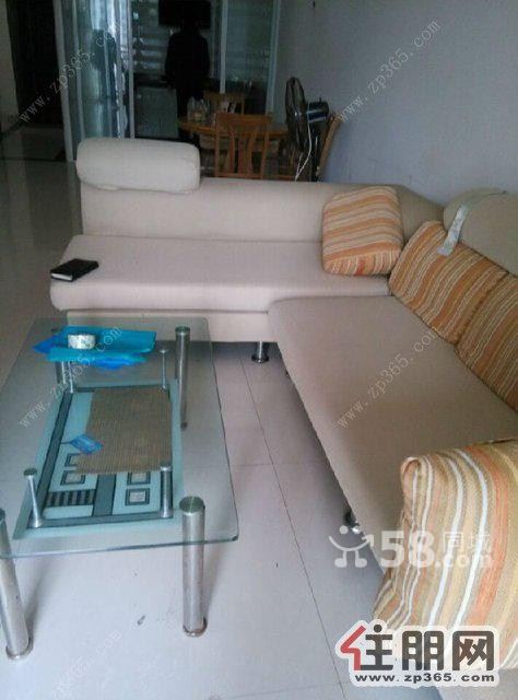 凤岭北《裕丰英伦》3室2厅89平米中等装