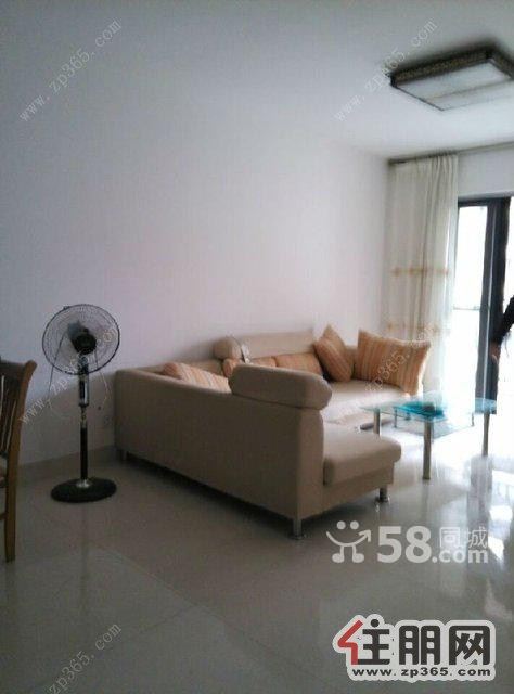 凤岭北《裕丰英伦》3室2厅89平米中等装