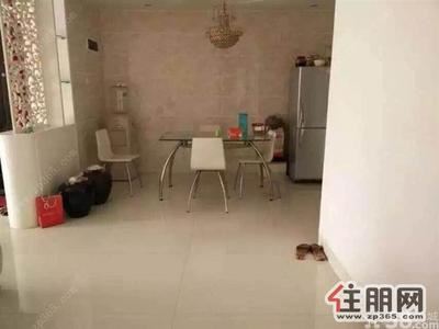 南棉街，明秀路地委大院3室2厅90平米中等装修1