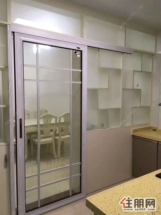 三千城1700元3室2厅2卫***修小区安静,低价出租