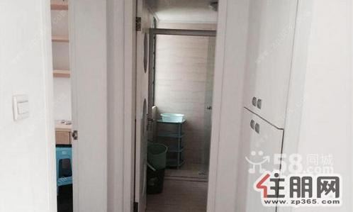 鱼峰区-兴怡园1室1厅60平米精装修押一付一(个