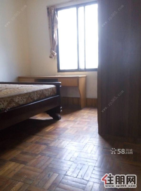 柳北文化广场大润发超市附近三房两厅