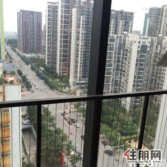 高新阳光100精装一房1500元/月可长