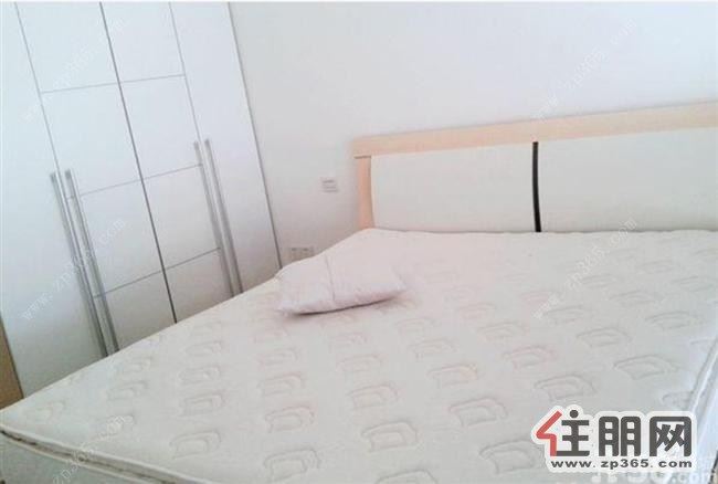 市中心金运来大厦电梯楼层家具齐全拎包入住