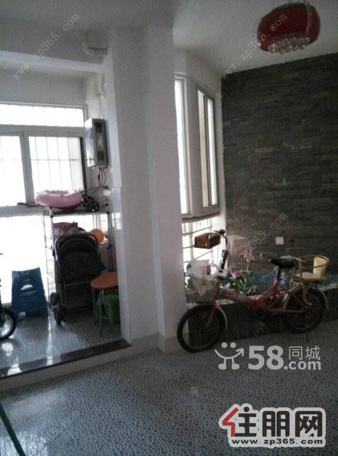 长湖路香格里拉花园3室2厅143平米中等