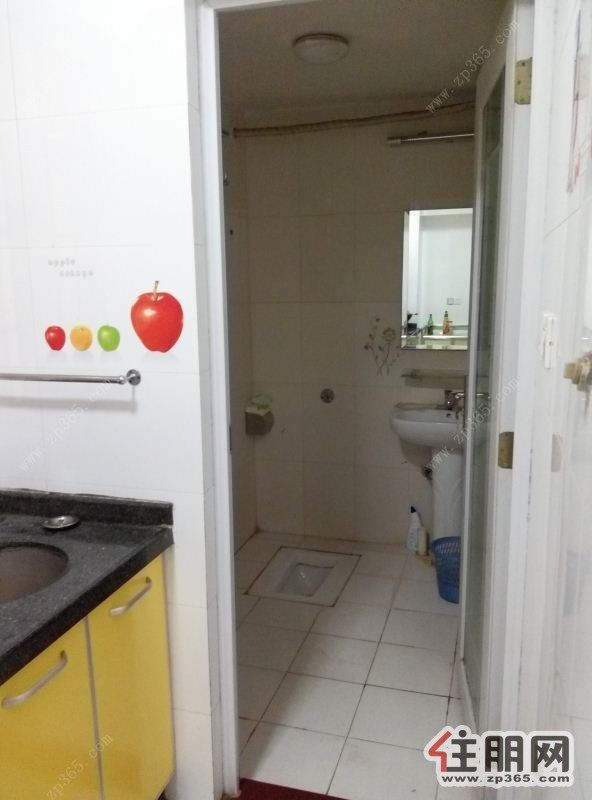 青秀区金旺角2房家具家电齐全租2500元