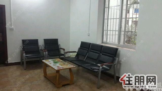 城中-人民广场人民医院宿舍(广场路)3室