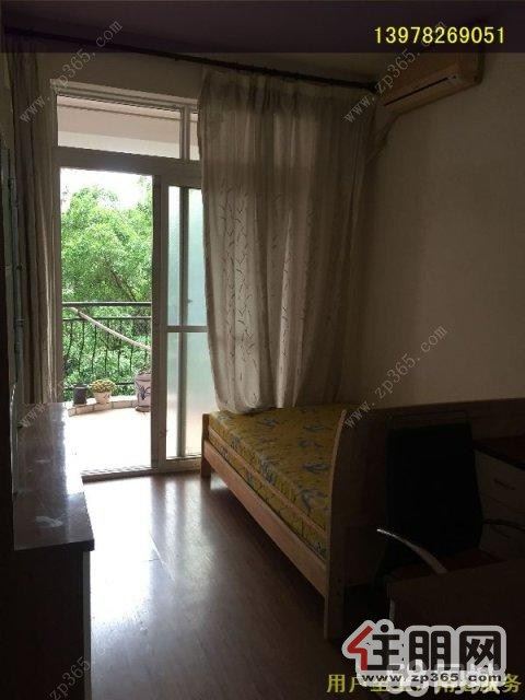 人民医院南亚恒大华润精装三房2500元/