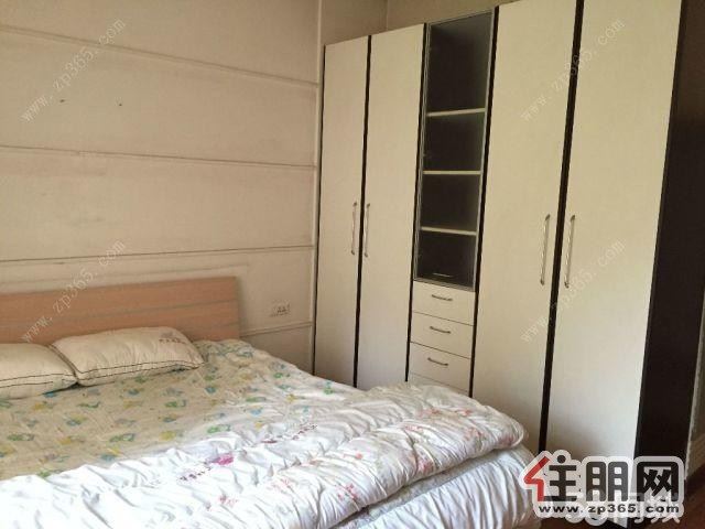 人民医院南亚恒大华润精装三房2500元/