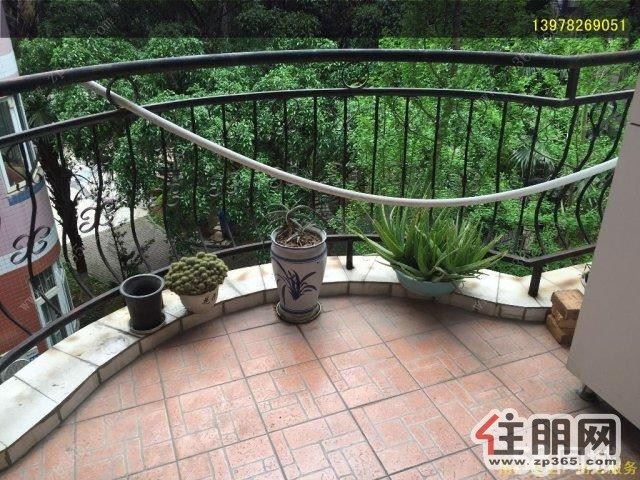 人民医院南亚恒大华润精装三房2500元/