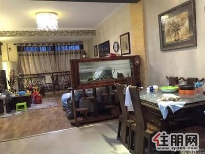 城中区,东环嘉年华庭3室2厅豪华装修低价出租