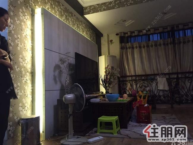 东环嘉年华庭3室2厅豪华装修低价出租