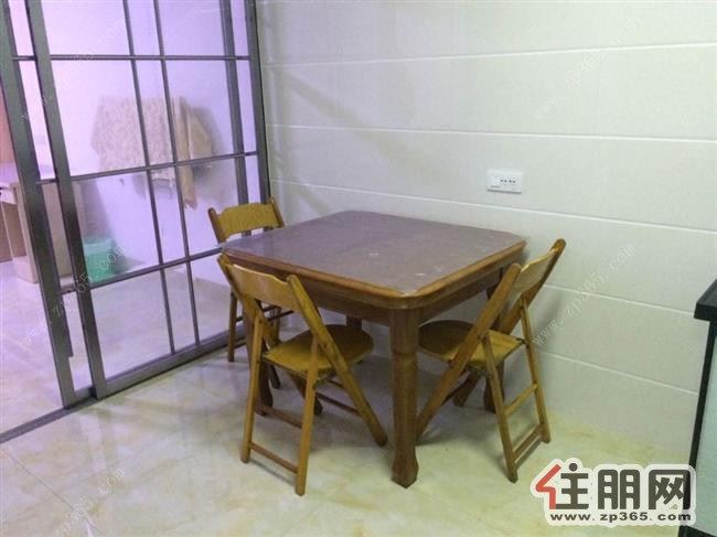 文源华都2000元1室1厅1卫精装