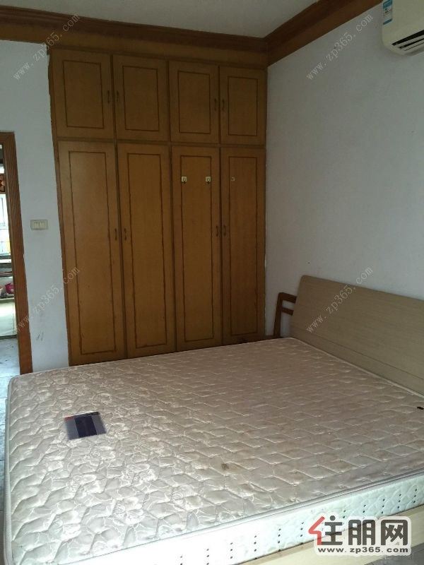 雀儿山路二区3室1厅1卫