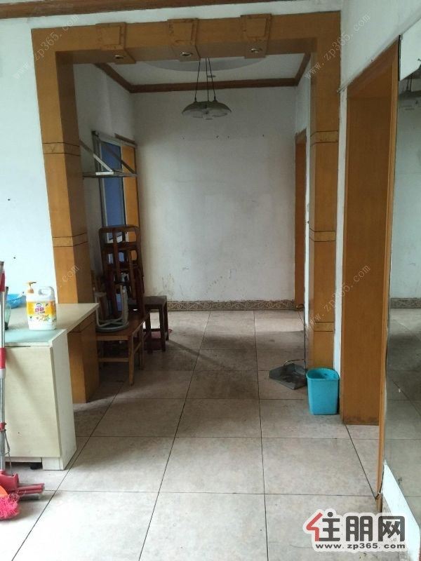 雀儿山路二区3室1厅1卫