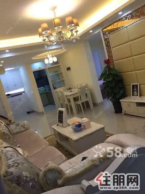 西湖新天地2300元3室2厅1卫精