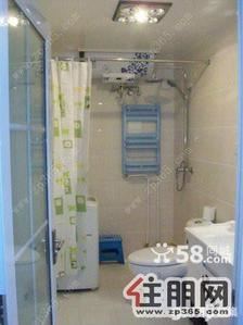 城中区，蓝湾国际景秀园黄金楼层3房2400