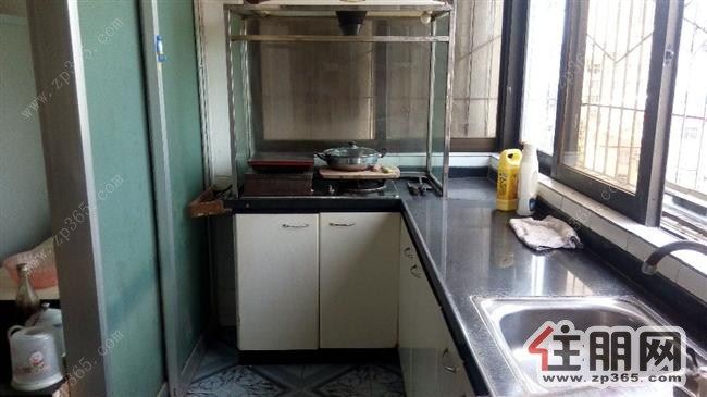 环卫宿舍1300元3室2厅1卫普通