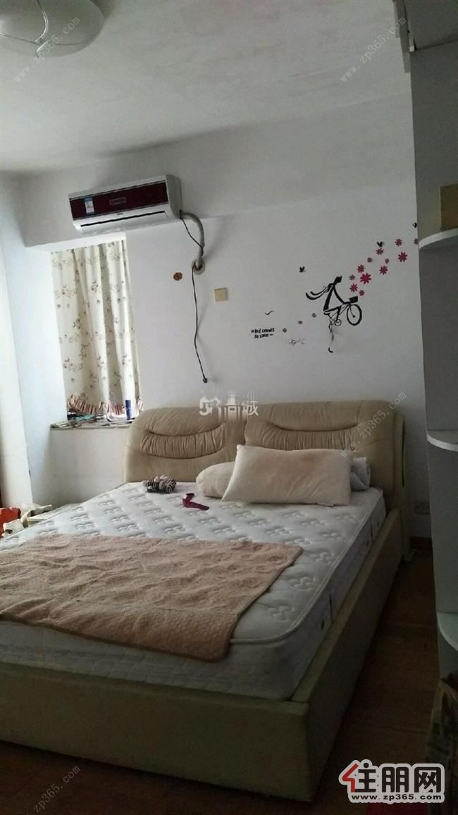 世纪经典1600元3室2厅2卫,交通便利!