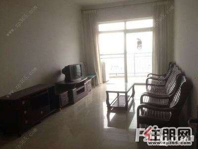 朝阳中心，市中心火车站对面华天国际大厦一房一厅出租