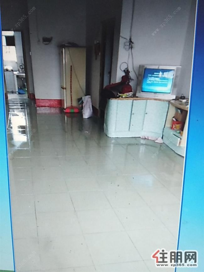 银山小区1300元2室2厅1卫中装小区安静,低价出租