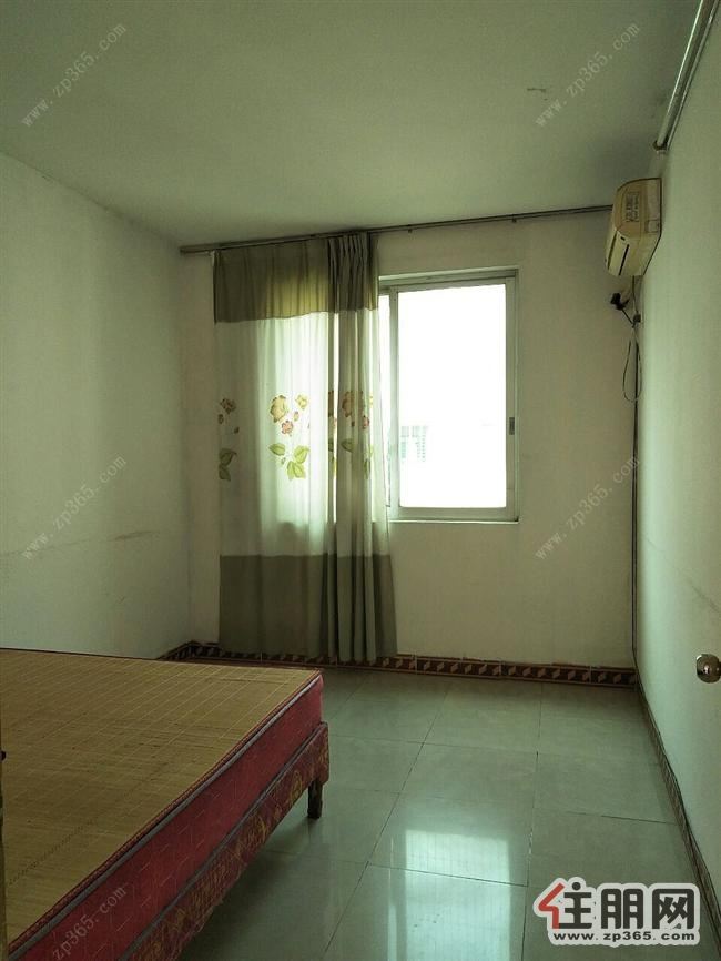 家具家电全齐,荷城新苑1400元3室2厅1卫中装,拎包即住!