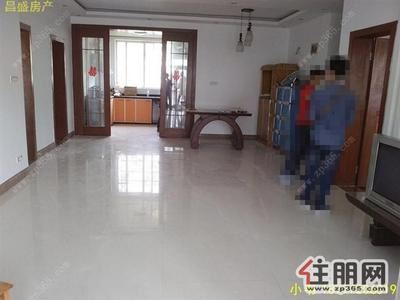 城中区-星星港湾1500元3室2厅2卫精装