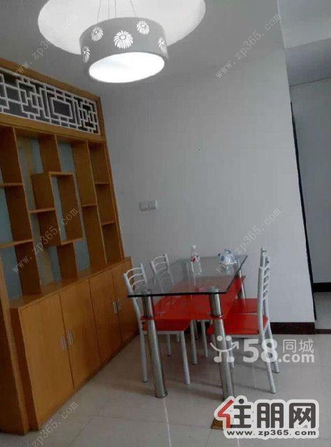 锦泰公馆3室2厅93平米精装修押一付三