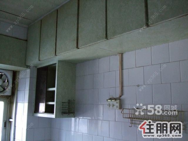 福柳新都2室2厅84平米中等装修押一付二