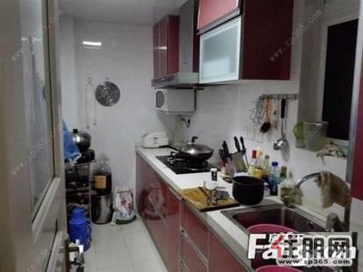 秀安路-月租2000大三房家电家具齐全黄金楼