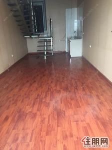 柳东新区，好房出租，居住舒适，南亚名邸1700元