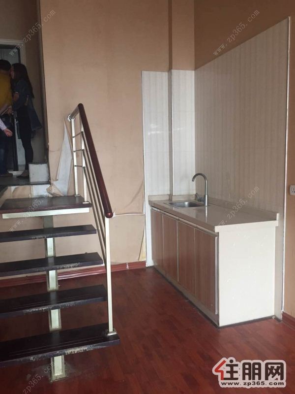 好房出租,居住舒适,南亚名邸1700元