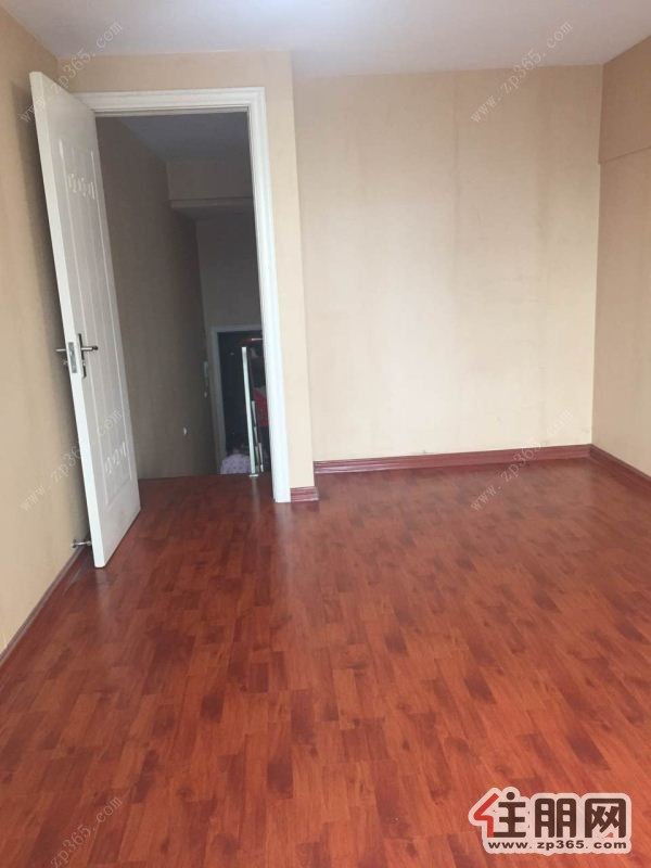 好房出租,居住舒适,南亚名邸1700元