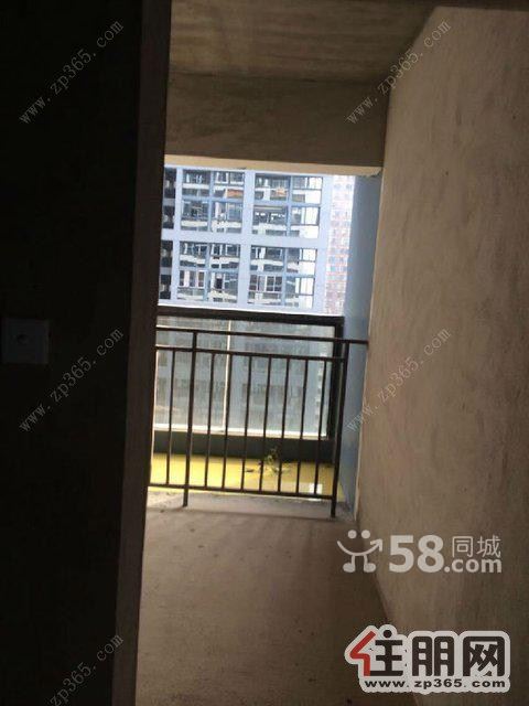 天健国际公馆A座,用住宅的价格租写字楼,