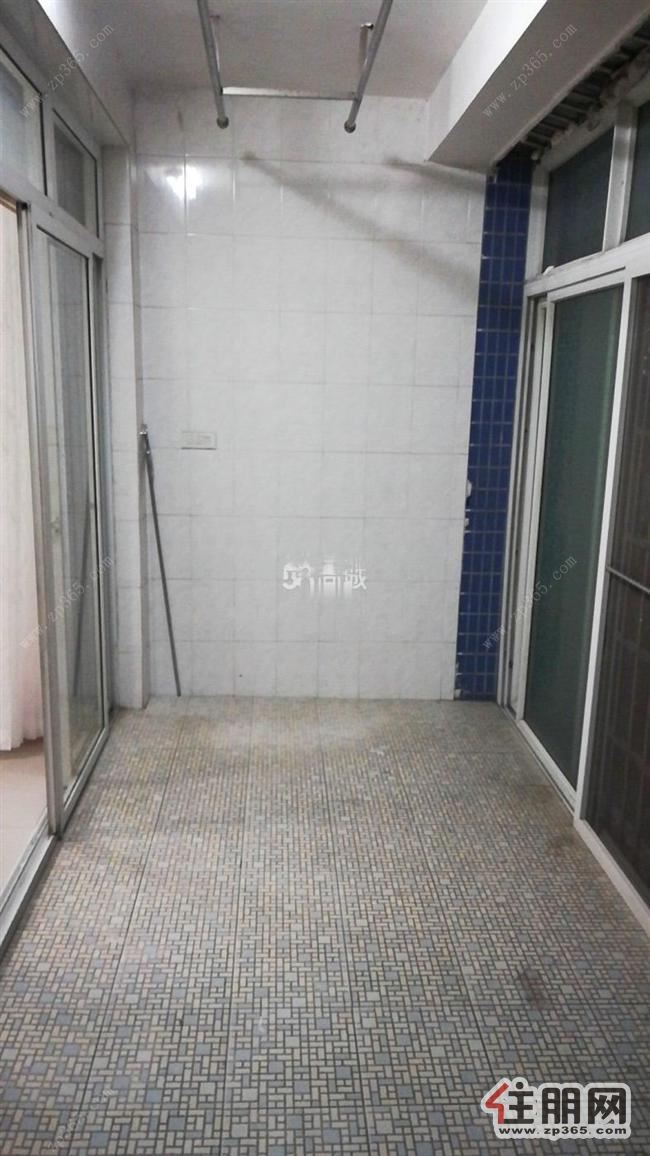 荣昌明珠园2室2厅1卫