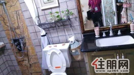 好房出租,居住舒适,正恒国际广场200