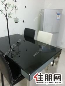 城中区，阳光100城市广场2500元2室2厅