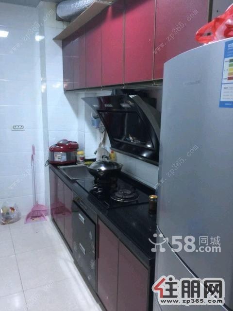 柳南-柳石嘉靖圣蓝山2室1厅1卫2200