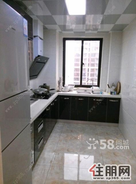 东葛路飞凤菜市3室2厅122平米精装修