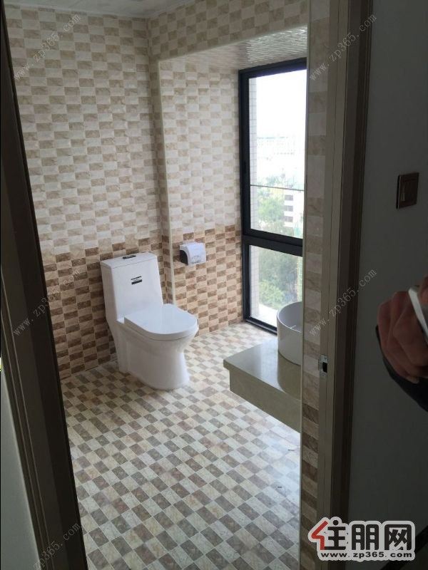 出租北海名座3房2厅