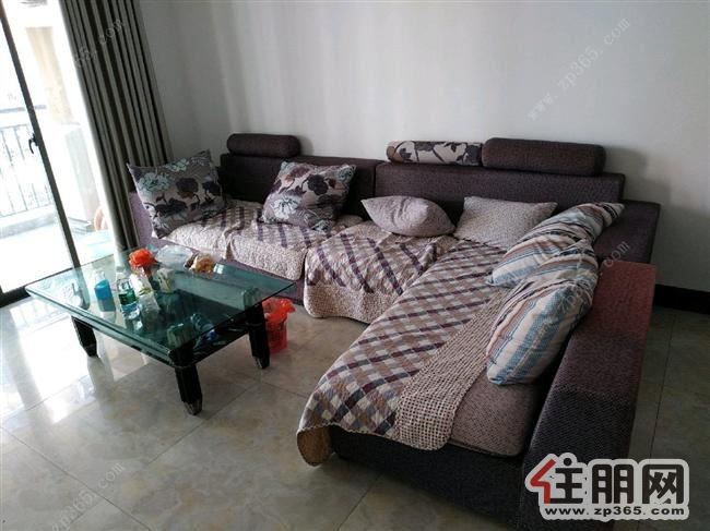 海语城2000元3室2厅2卫***修全套高档家私电,设施完善