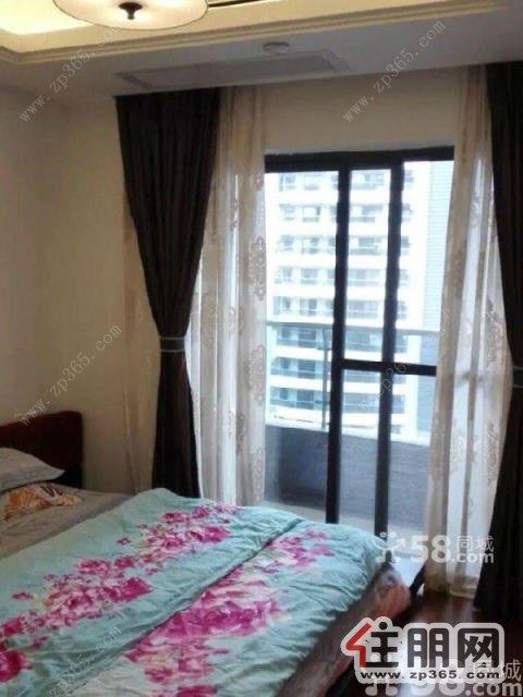 柳北白沙路高档小区保利精装三房房东便宜出