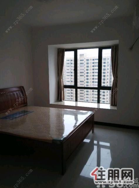 华一·红树林2500元3室2厅2卫全新精