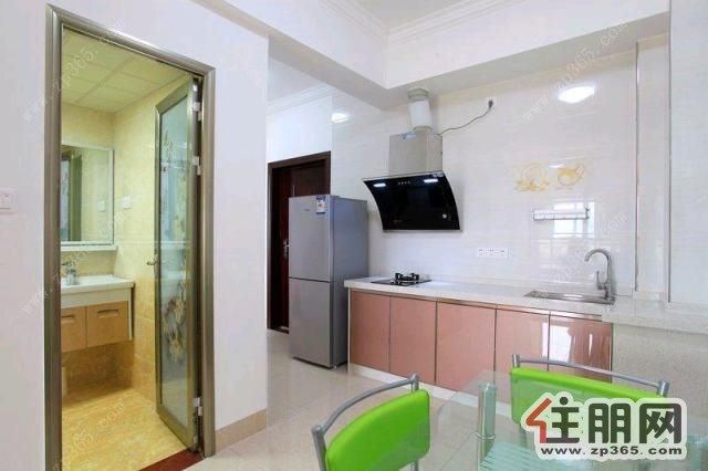 城中文源华都1室1厅47平精装急租可拎