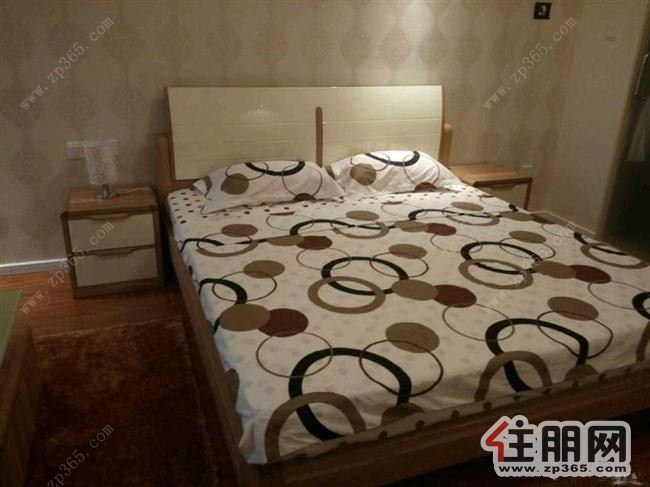 城中万达广场欧式、韩式精装1室1厅1卫