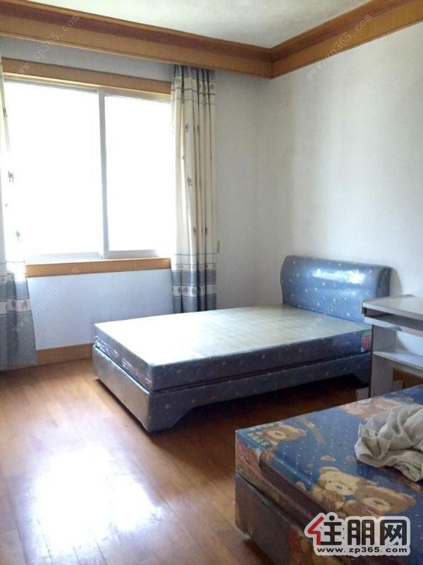 友谊路地委大院内精装3房2厅急租