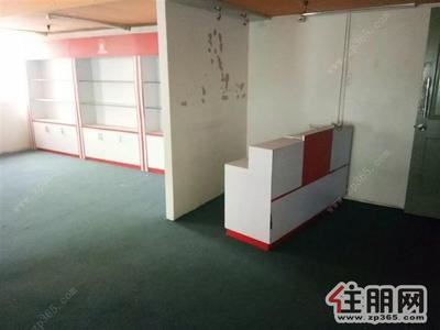 青秀区，市中心东葛路荣和中央公园114平写字楼